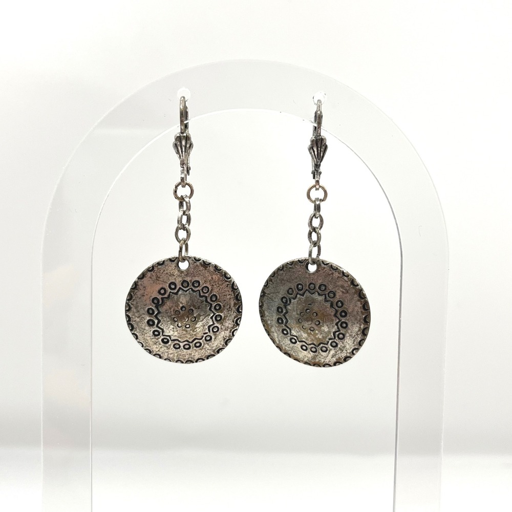 Vintage Style Silver Tone Stamped Medallion Dangle Earrings Leverback Boho - Picture 3 of 5